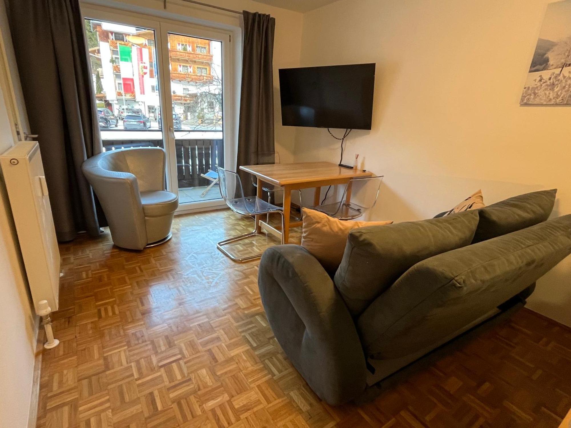 Comfy Apartment *